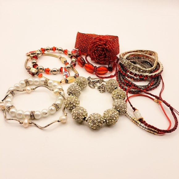 Lot Of Dazzling Ruby Red Stretch Bracelets - Picture 5 of 6